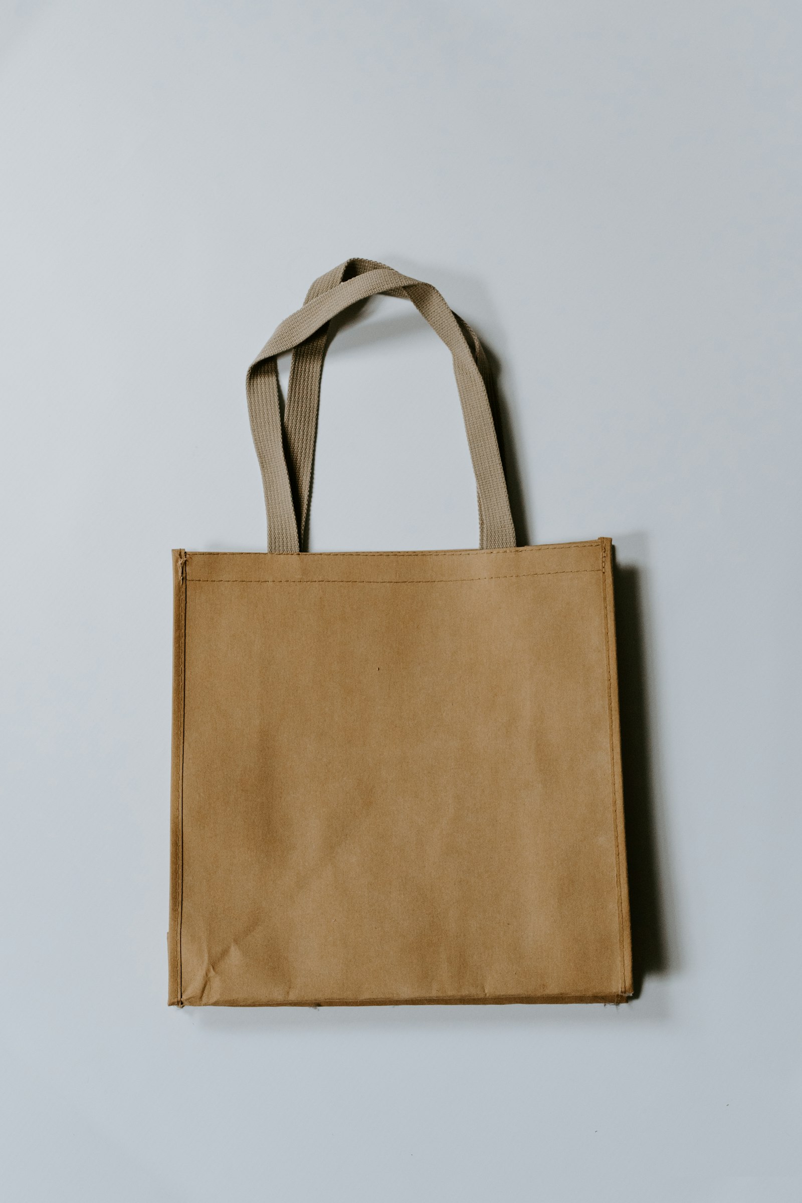 Beige Stofftasche aus Baumwolle als nachhaltiger Werbeartikel für Startups